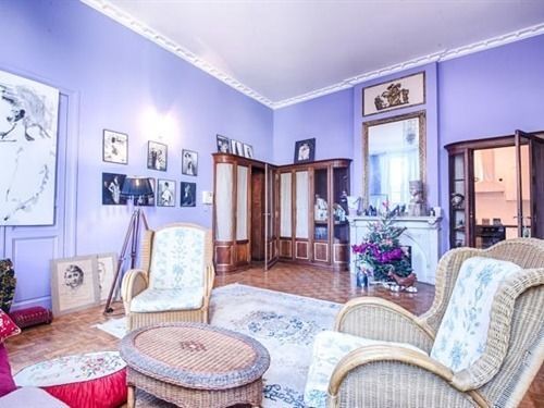 Maison De Fogasses : Luxury * Avignon